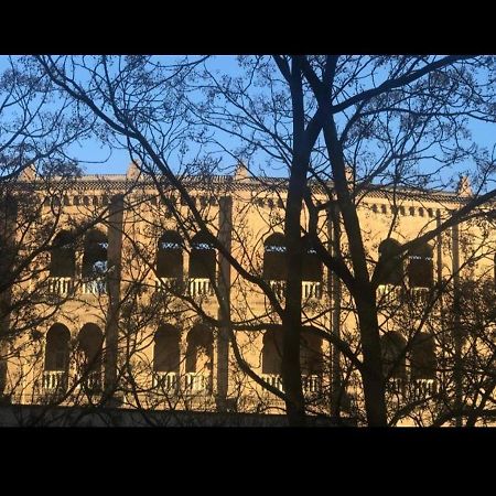 Duerme Junto A La Plaza De Toros De Granada. Apartman Kültér fotó